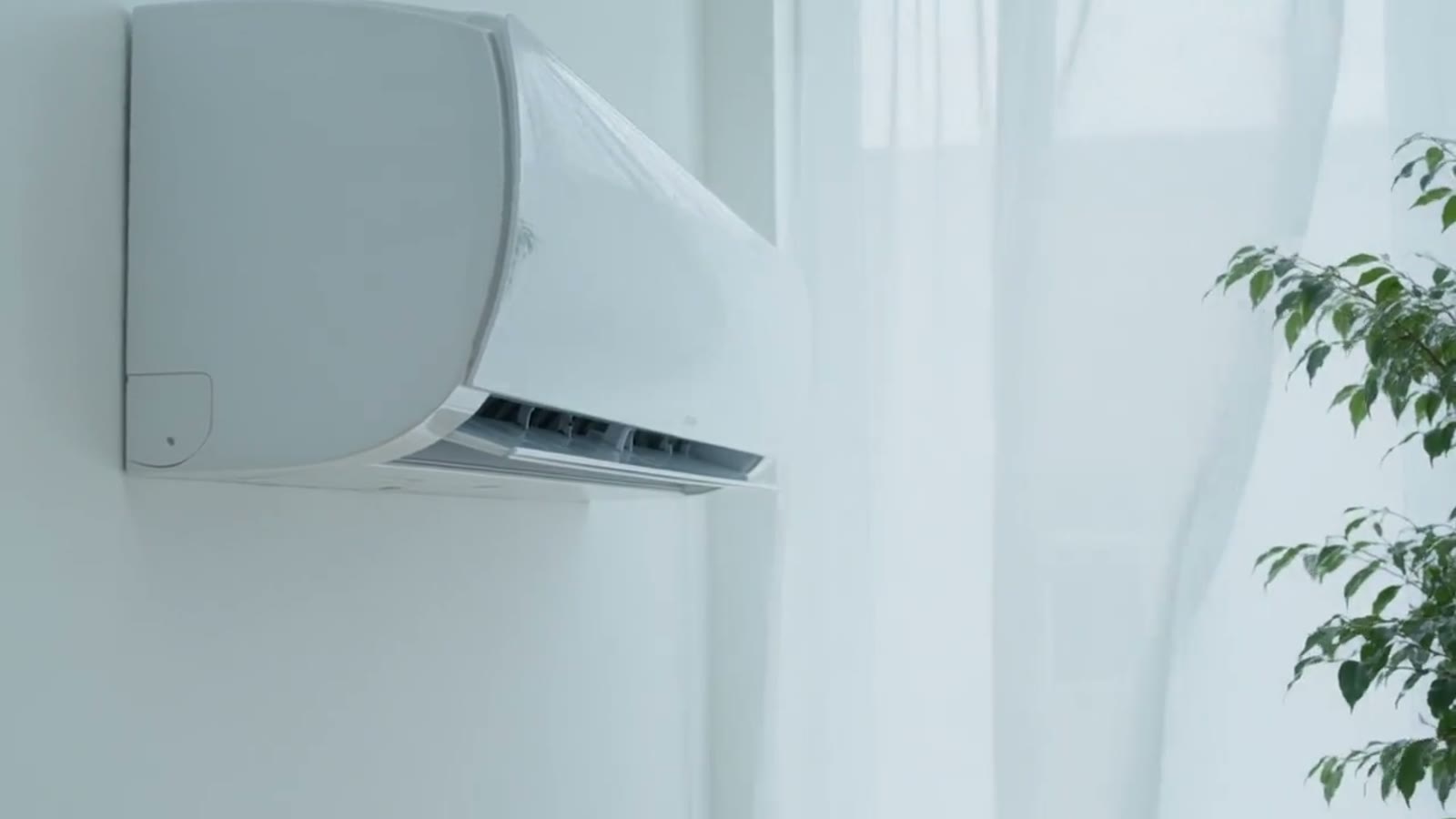 Split-Klimaanlage im Schlafzimmer — leise Kühlung im Sommer